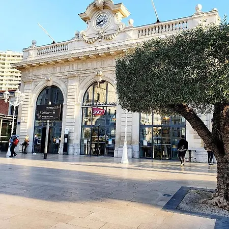 Grand De La Gare - Boutique Hotel