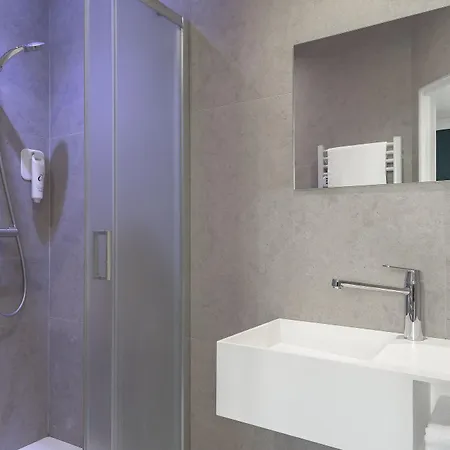 The Originals Boutique, Grand De La Gare, 3* Toulon