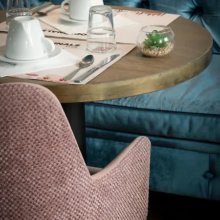 Grand De La Gare - Boutique 3*