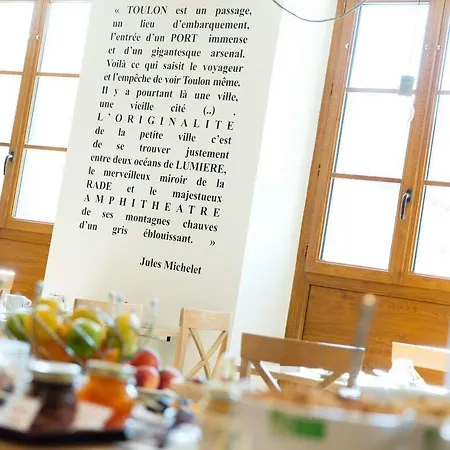 Grand De La Gare - Boutique Hotel