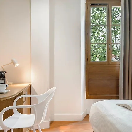 Grand De La Gare - Boutique 3*