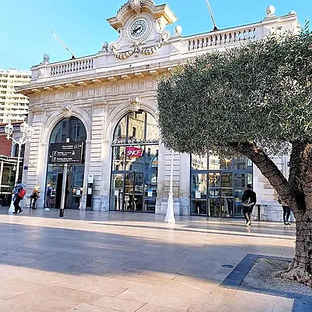Grand De La Gare - Boutique Hotel