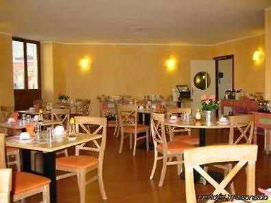 The Originals Boutique, Grand De La Gare,
