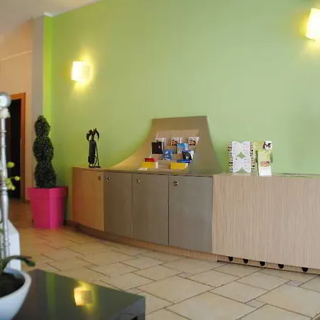 The Originals Boutique, Grand De La Gare, Hotel Toulon