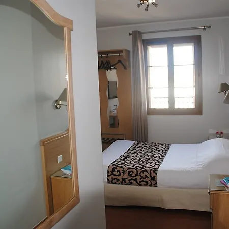 Hotel The Originals Boutique, Grand De La Gare,