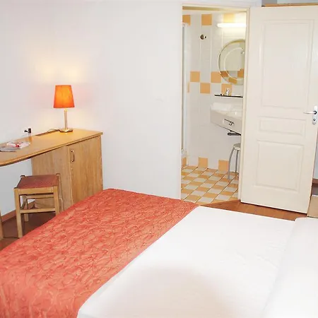 Hotel The Originals Boutique, Grand De La Gare, Toulon