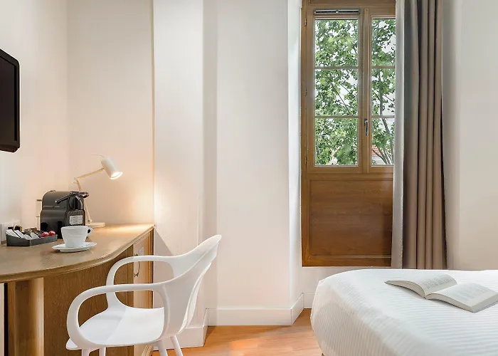 Grand De La Gare - Boutique 3*